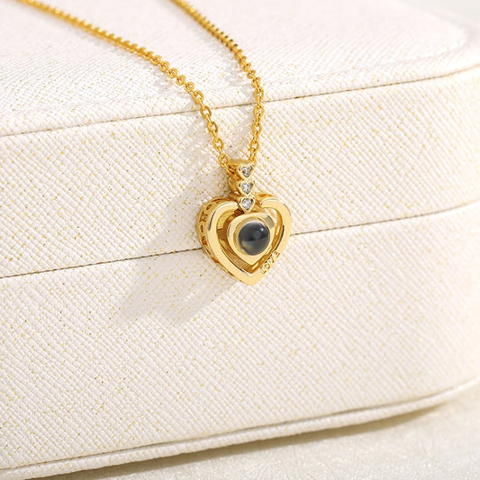 Hot Sale Round Heart Pendant Necklace for Women